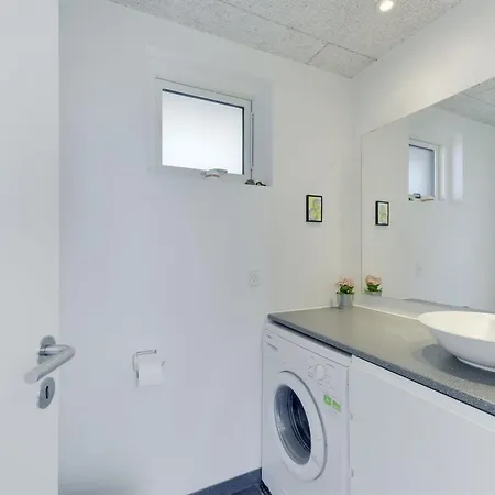 Herewardus - 10m To The Fjord By Interhome Børkop