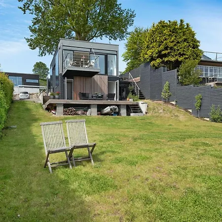 Herewardus - 10m To The Fjord By Interhome Vakantiehuis Børkop