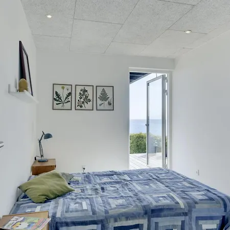 Herewardus - 10m To The Fjord By Interhome *