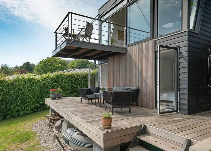 Herewardus - 10m To The Fjord By Interhome Feriehus *