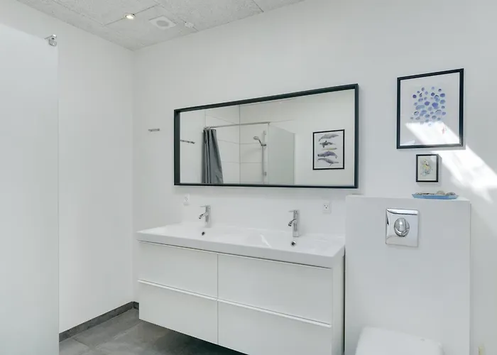 Herewardus - 10m To The Fjord By Interhome Børkop